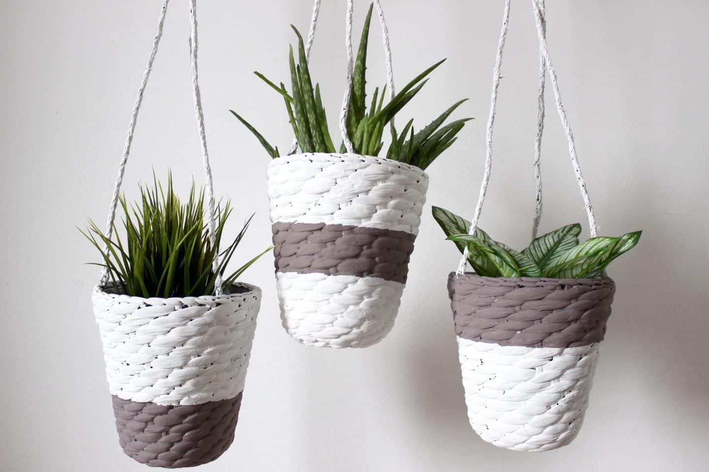 DIY Ikea Hacks that will you tons of money #diy #ikea #ikeahacks #diyhacks #hangingplanters 