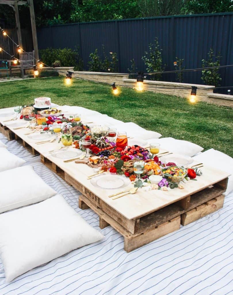 32 Amazing Garden Party Ideas You've Got To See! - The Mummy Front