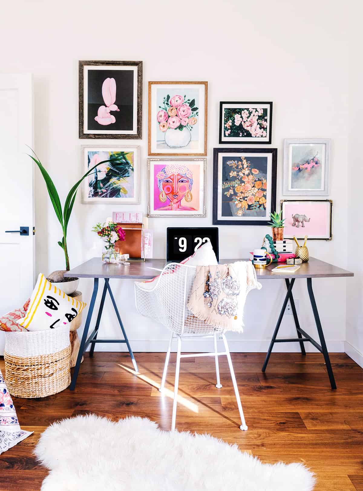 Small Home Office Ideas That Will Make You Want to Work Overtime #bohostyle #deskstyle