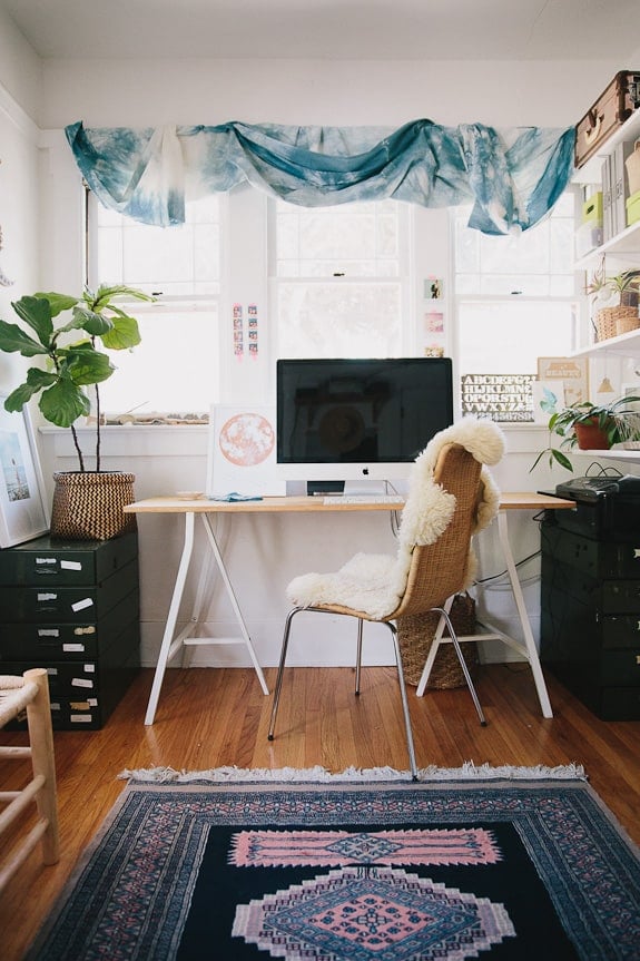 Small Home Office Ideas That Will Make You Want to Work Overtime #bohemiansmallofficeideas