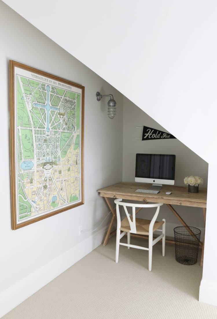 Small Home Office Ideas That Will Make You Want to Work Overtime, office under the stairs