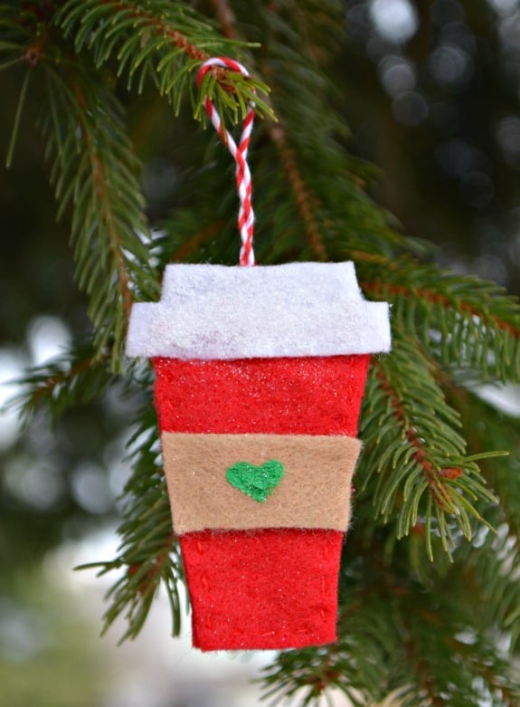 10 DIY Holiday Decorations That Will Make Your Christmas Tree Look Stunning This Year... The best handmade Christmas decoration ideas including easy Christmas crafts