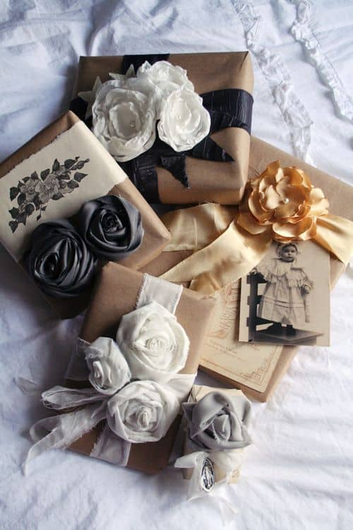 Pretty Christmas Gift Wrapping Ideas * Hip & Humble Style