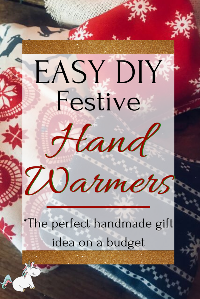 DIY Hand Warmers | The Perfect Handmade Christmas Gift Idea! Cheap & Easy Christmas gift, christmas craft, diy christmas gift, festive craft via: https://themummyfront.com #christmascraftideas #diychristmasgift #handwarmers #themummyfront #diyhandwarmers #festivecraftidea #christmasgift