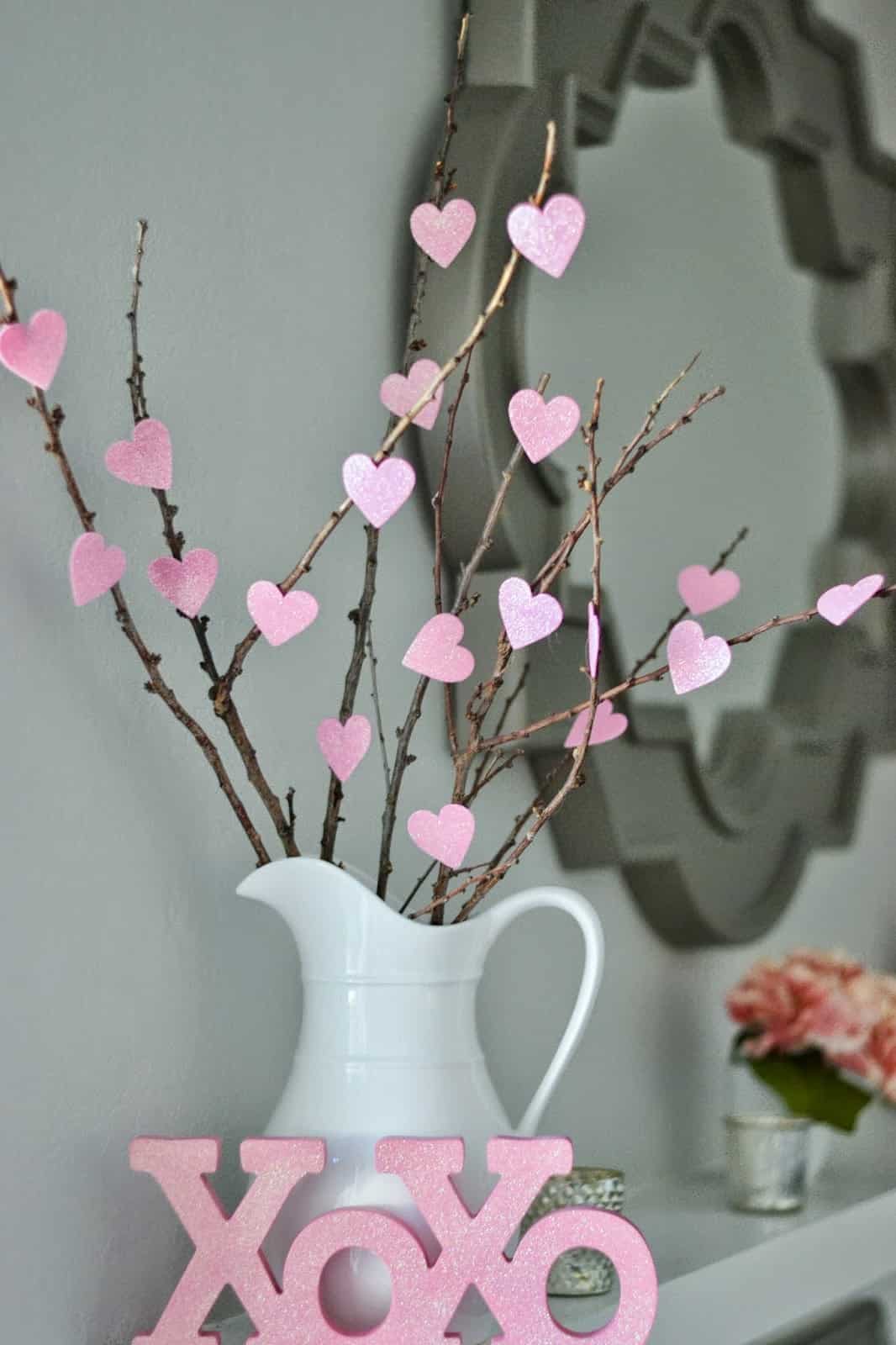 14 Stunning Valentine's Day Decoration Ideas 