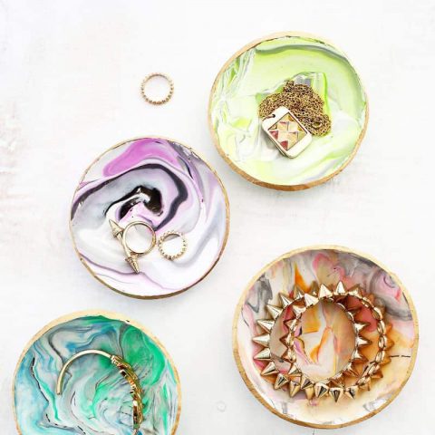 22 Creative Crafts For Teens To Make & Sell - The Mummy Front