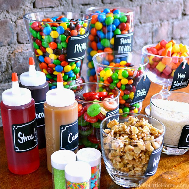 DIY Ice Cream Bar #icecreambar #gardenparty