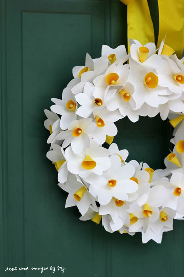 Spring Wreath Idea, Paper Daffodil Spring Wreath