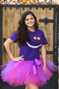 This Cheshire Cat costume is one of the Easiest DIY Halloween costumes for women!