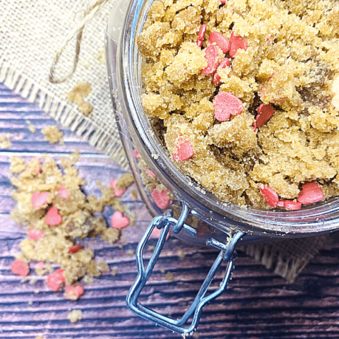 valentine sugar scrub in jar