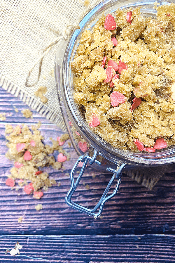 valentine sugar scrub in jar