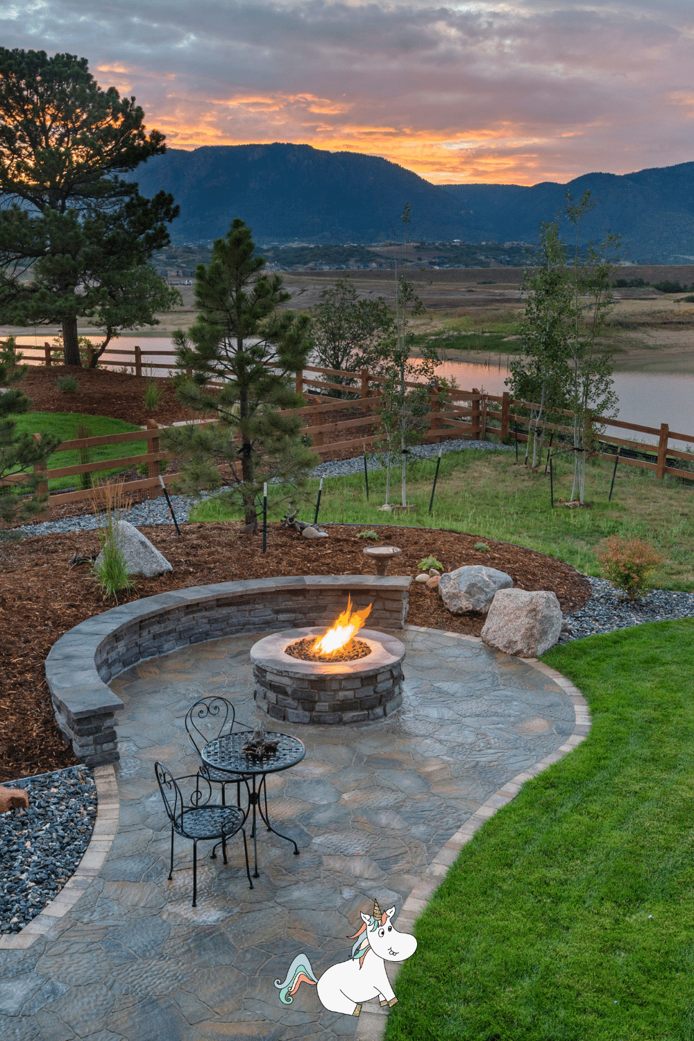 Fire pit with paved area