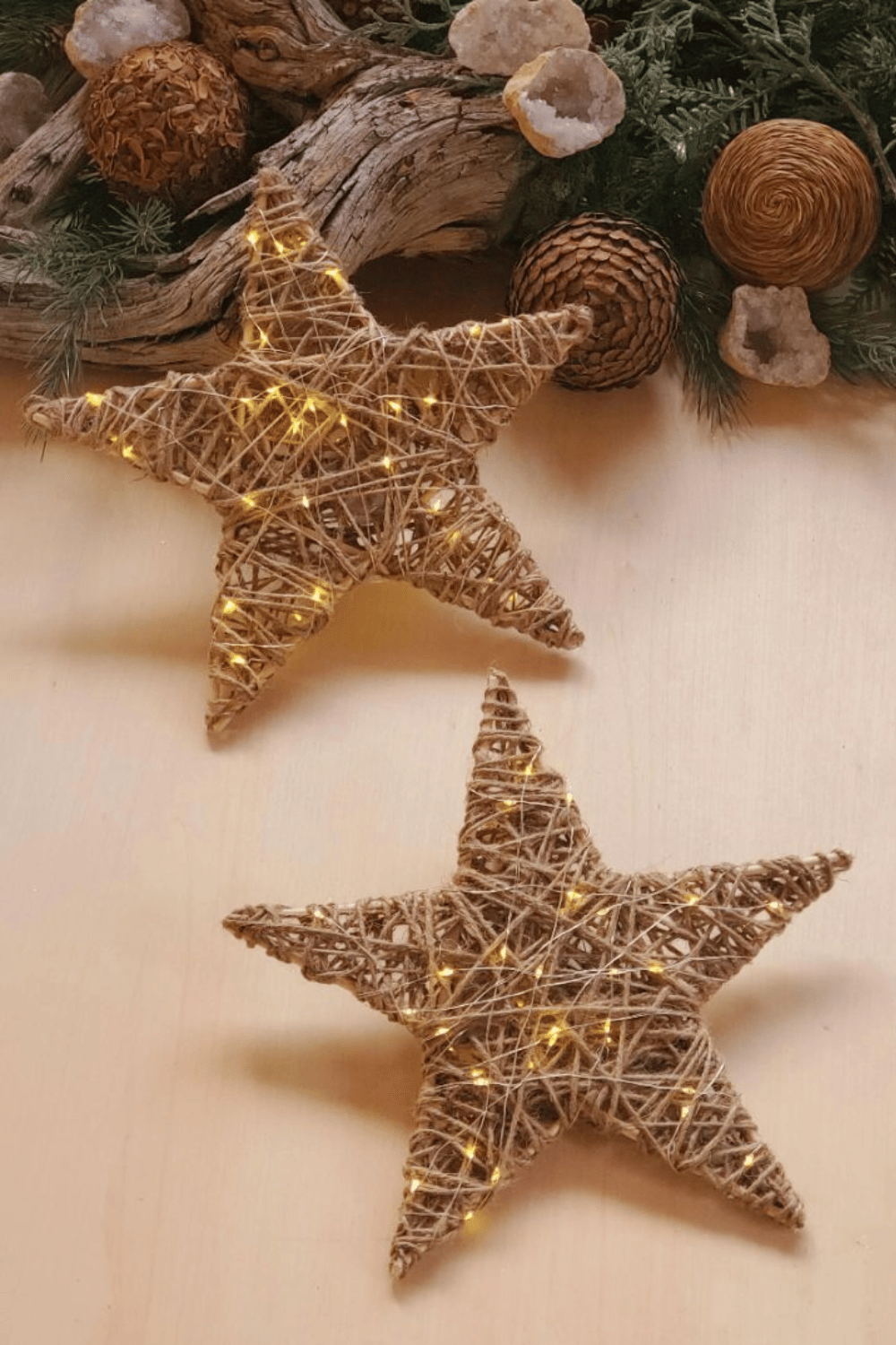 26 Easy Christmas Ornaments To Make and Sell - The Mummy Front
