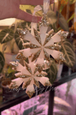 26 Easy Christmas Ornaments To Make and Sell - The Mummy Front