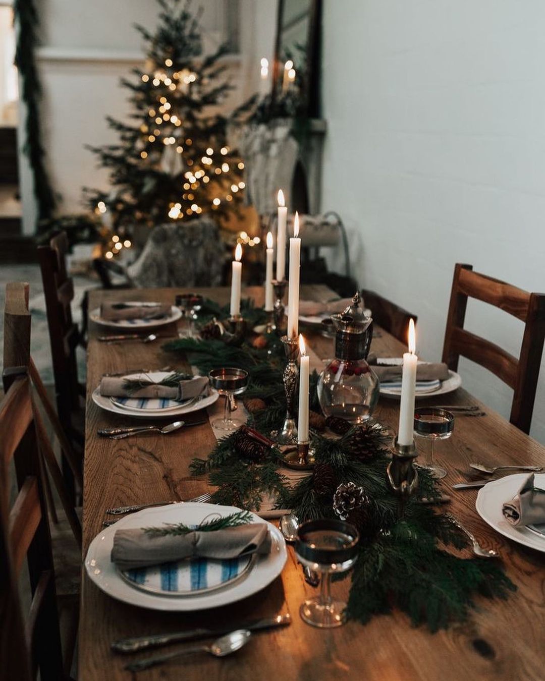Rustic Christmas Table
