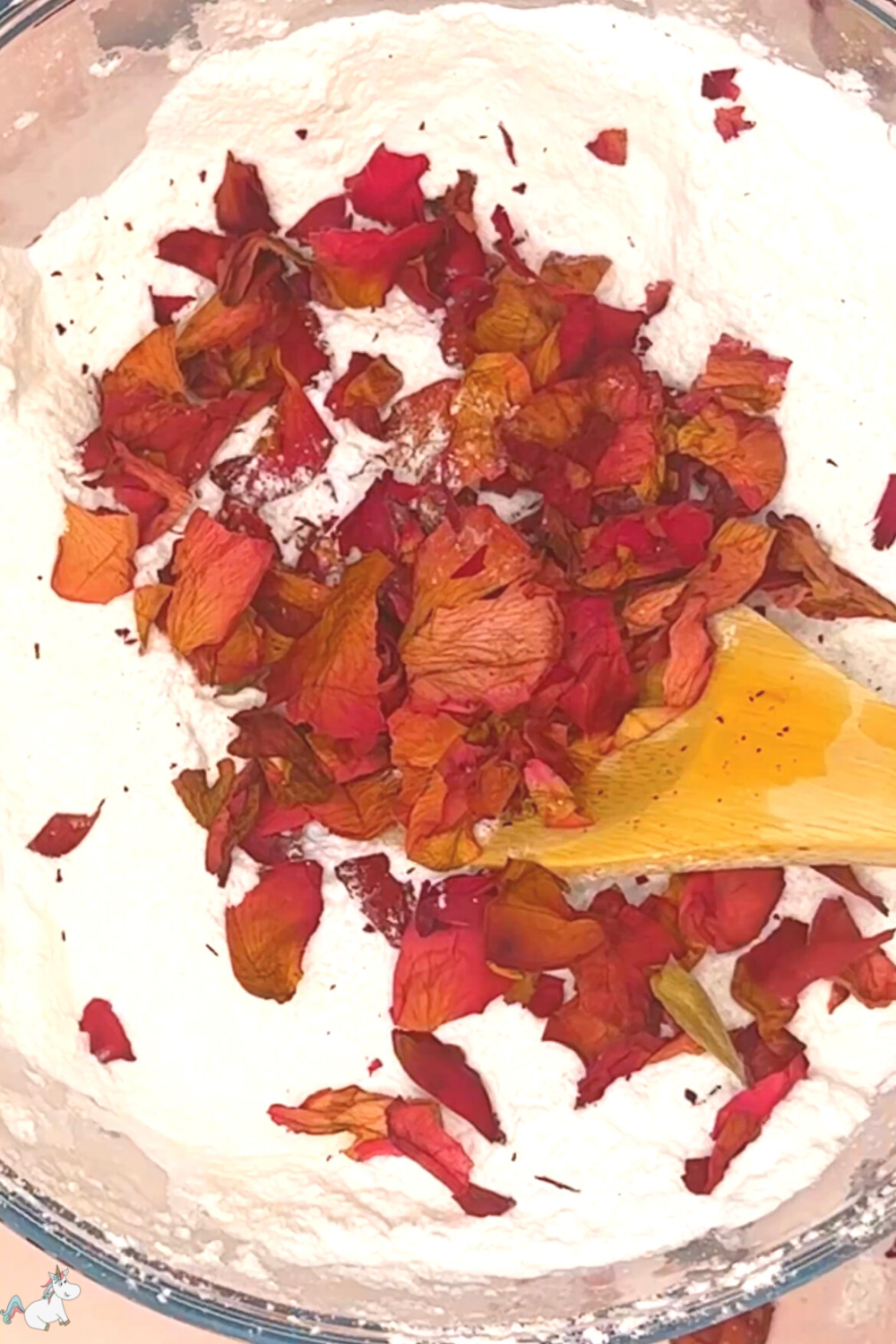 Step 3. Add Rose Petals