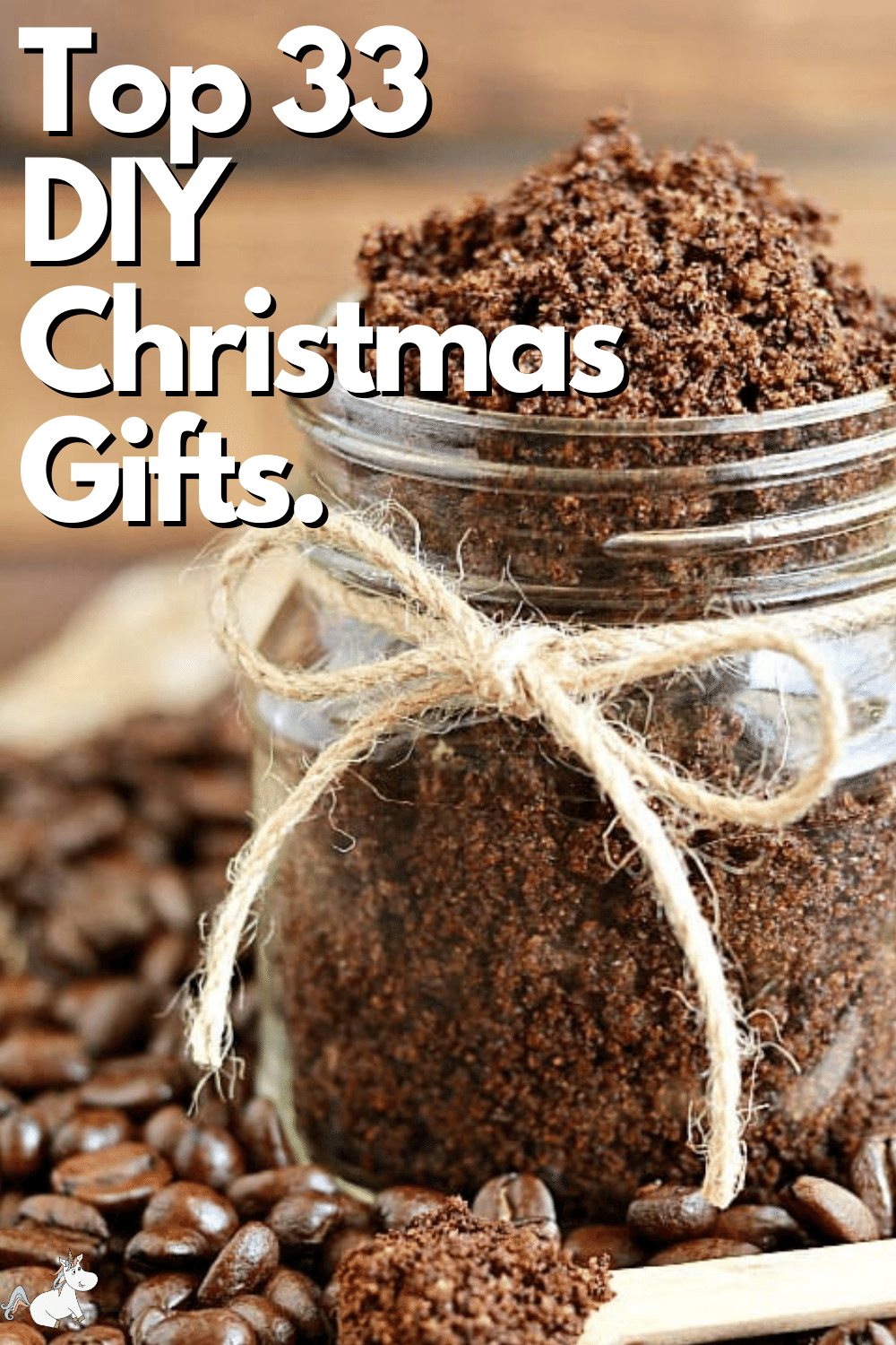 33 DIY Christmas gifts like these are the answer when you want to give meaningful gifts that you're friends & family will love without breaking the bank!