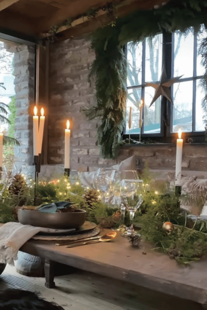 Christmas Dinner Table Settings