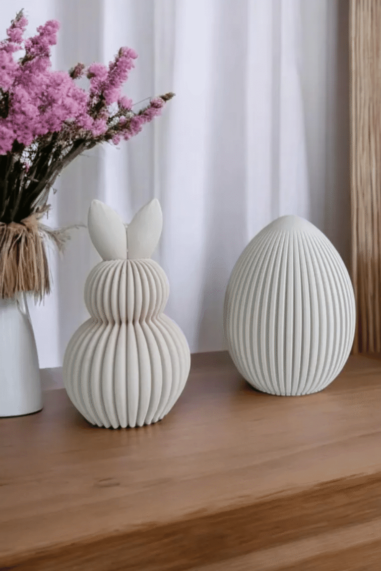 40 Easter Crafts to Sell That People ACTUALLY Buy - The Mummy Front