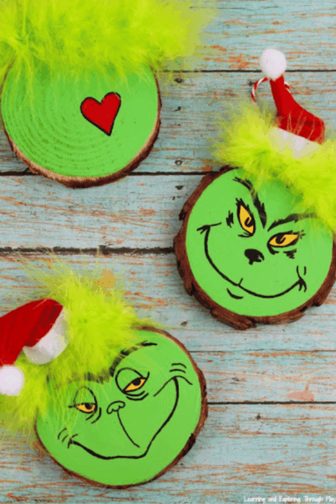 DIY Grinch Decorations